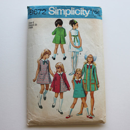1969 Simplicity 8672 Sewing Pattern Girls Coat Dress Size 6