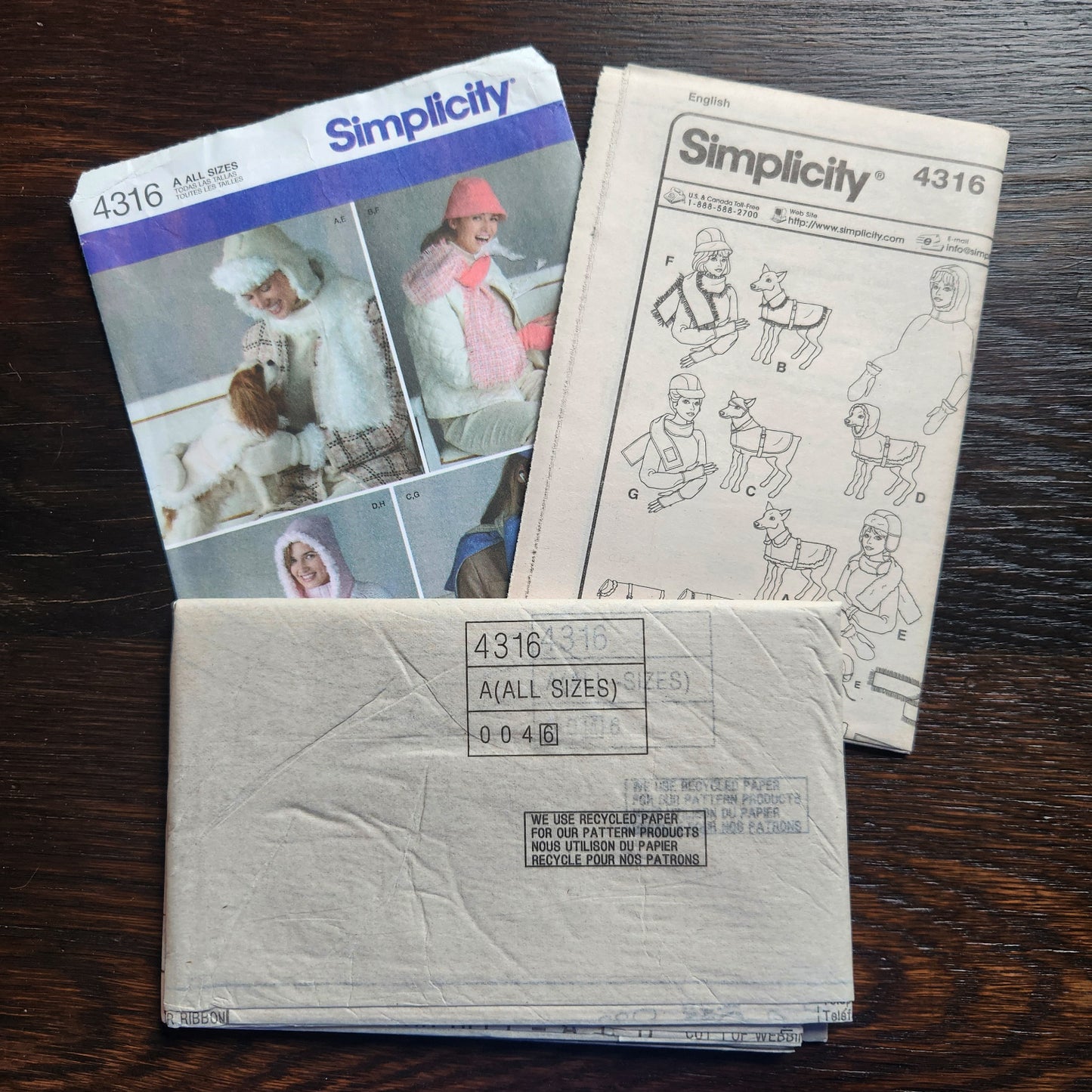 Simplicity 4316 Sewing Pattern Misses Hat Accessories Dog Clothes All Sizes