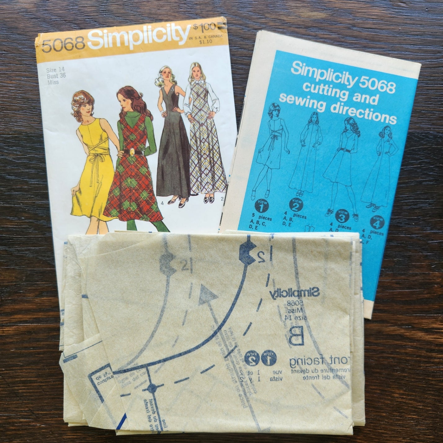 1972 Simplicity 5068 Sewing Pattern Misses Dress Jumper Size 14